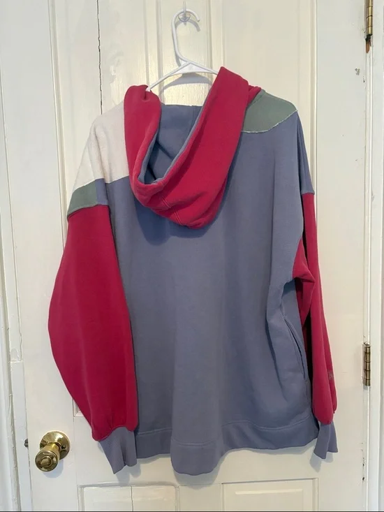 Free people clover sweatshirt size xs oversized nwot - Picture 6 of 6